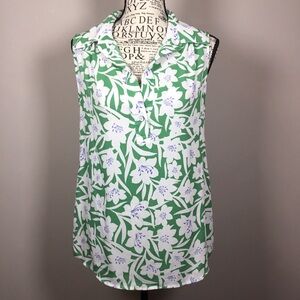 Exotic flower sleeveless white top with white hibiscus button detail collar XS